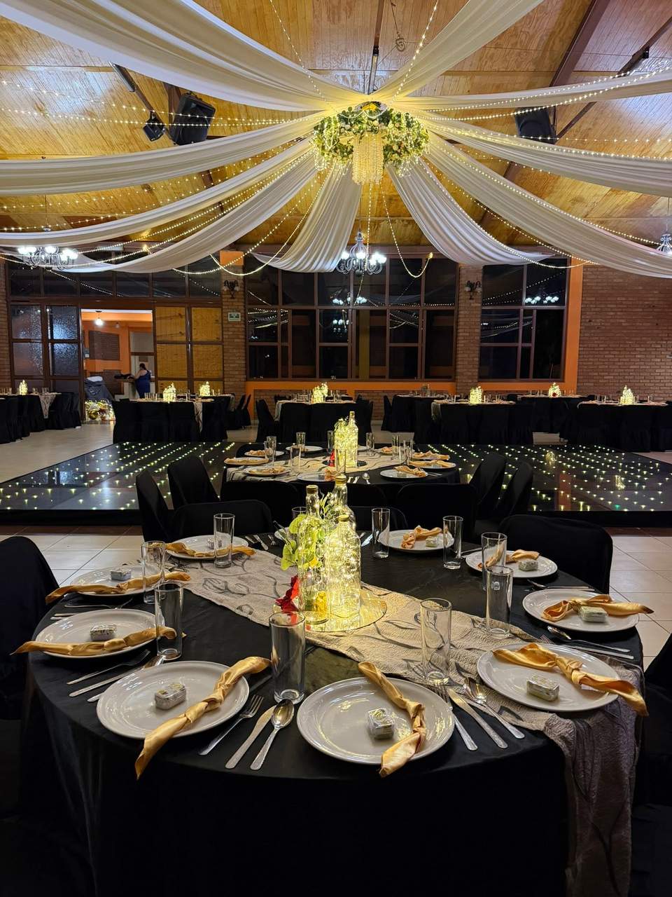 Salón de Fiestas Las Fuentes – foto 8