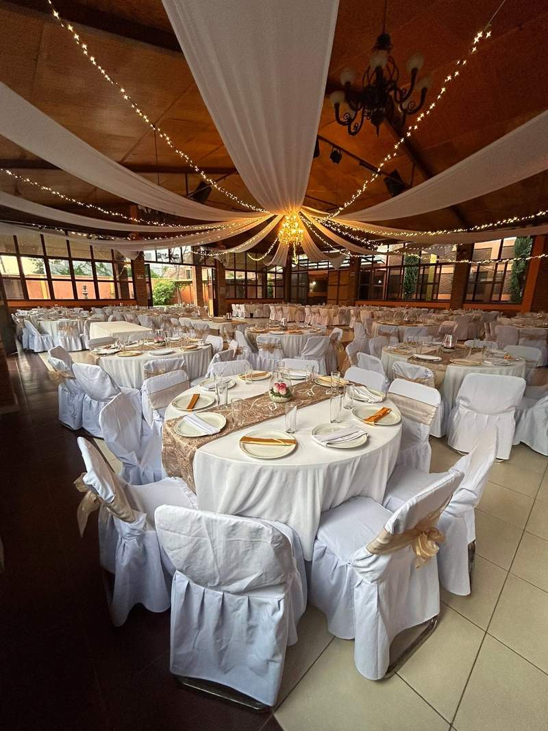 Salón de Fiestas Las Fuentes - 1