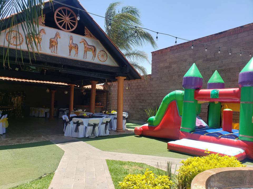 Salón Jardín San Pascual – foto 8
